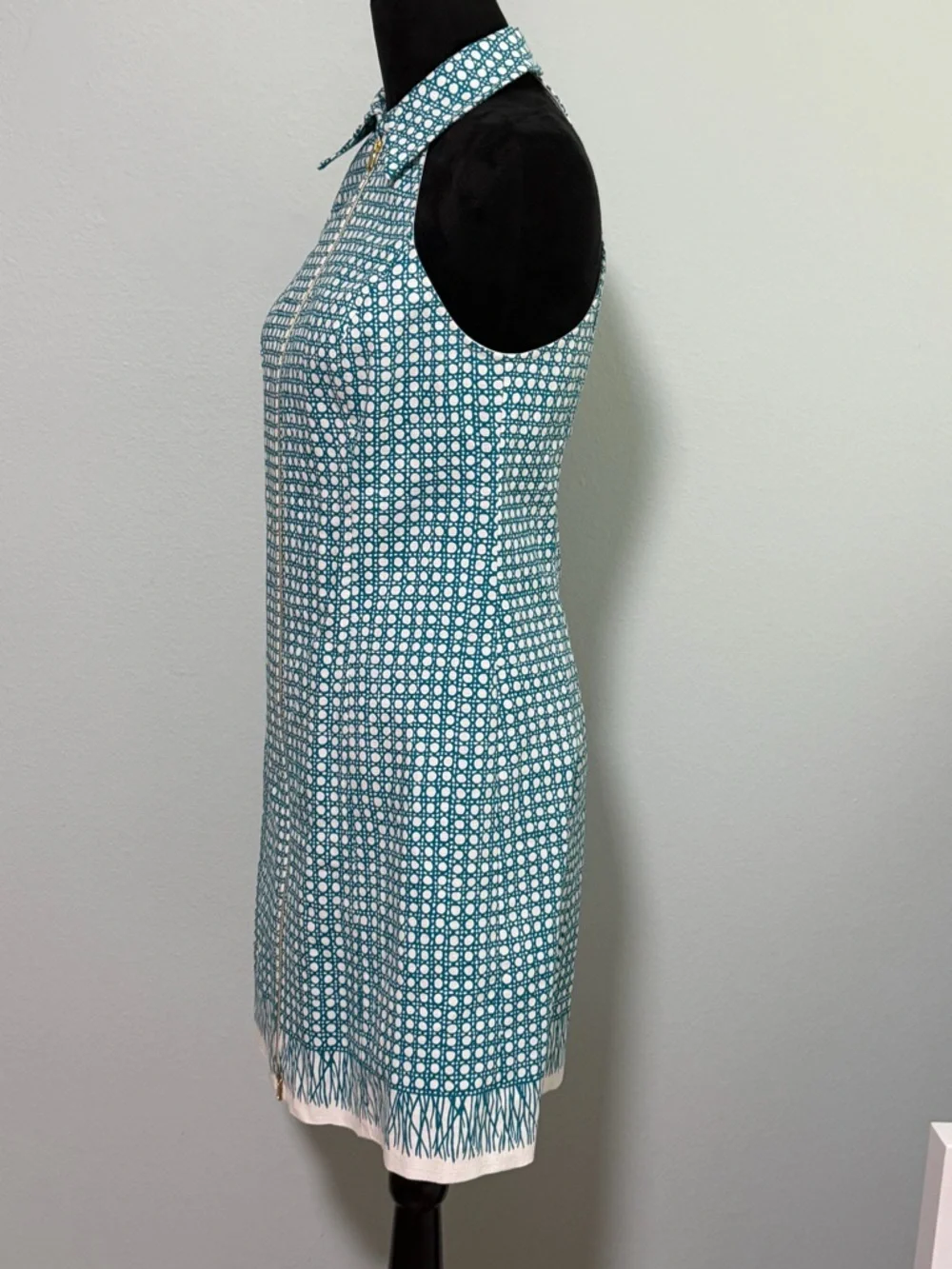 NWT TRINA TURK Rosalina Zip Front Sleeveless Mini Dress - 8 - Picture 4 of 9